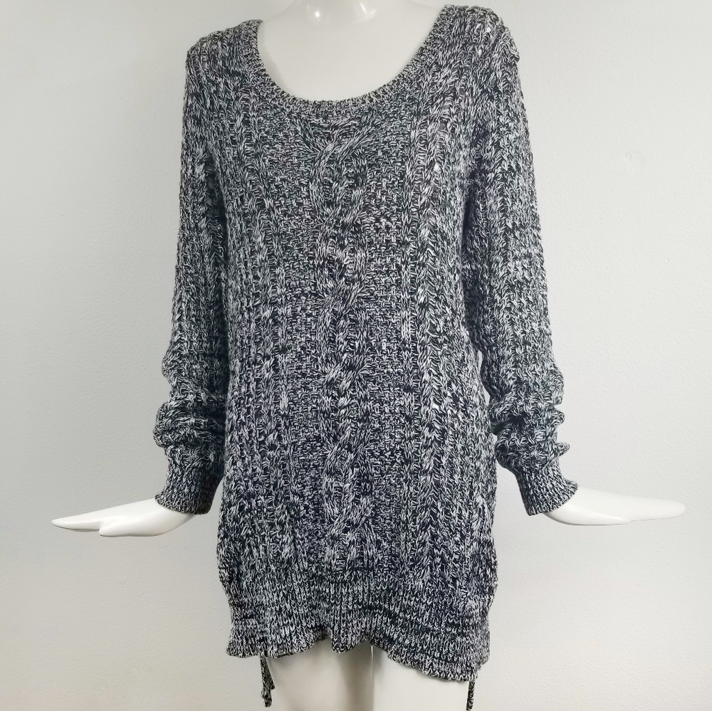 Torrid Heathered Loose Knit Sweater High Low Sze 2 - Picture 1 of 7